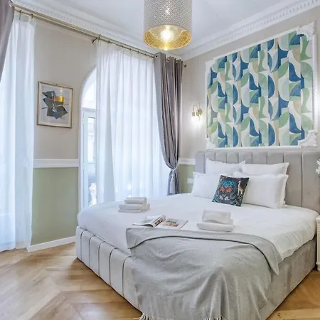 160m² 6ch-haussmannien Climatisé&ascens *